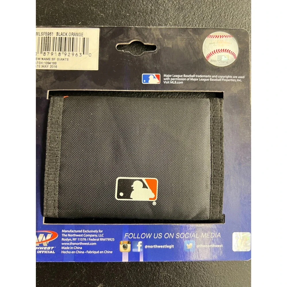 San Francisco Giants Fan Gear Team Merch Chamber Style Trifold Wallet MLB